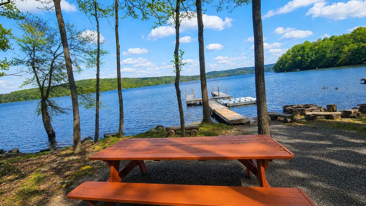 Photo of Outdoor in Wallenpaupauk Lake Estates