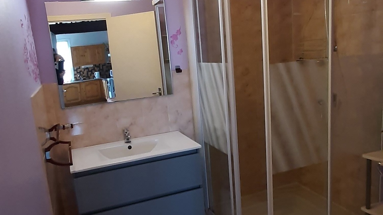 Photo of Bathroom in Puydarrieux