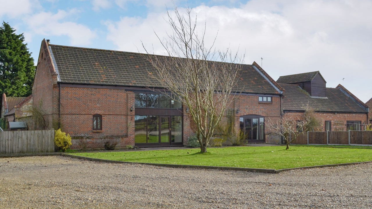 Photo of Others in Foxley