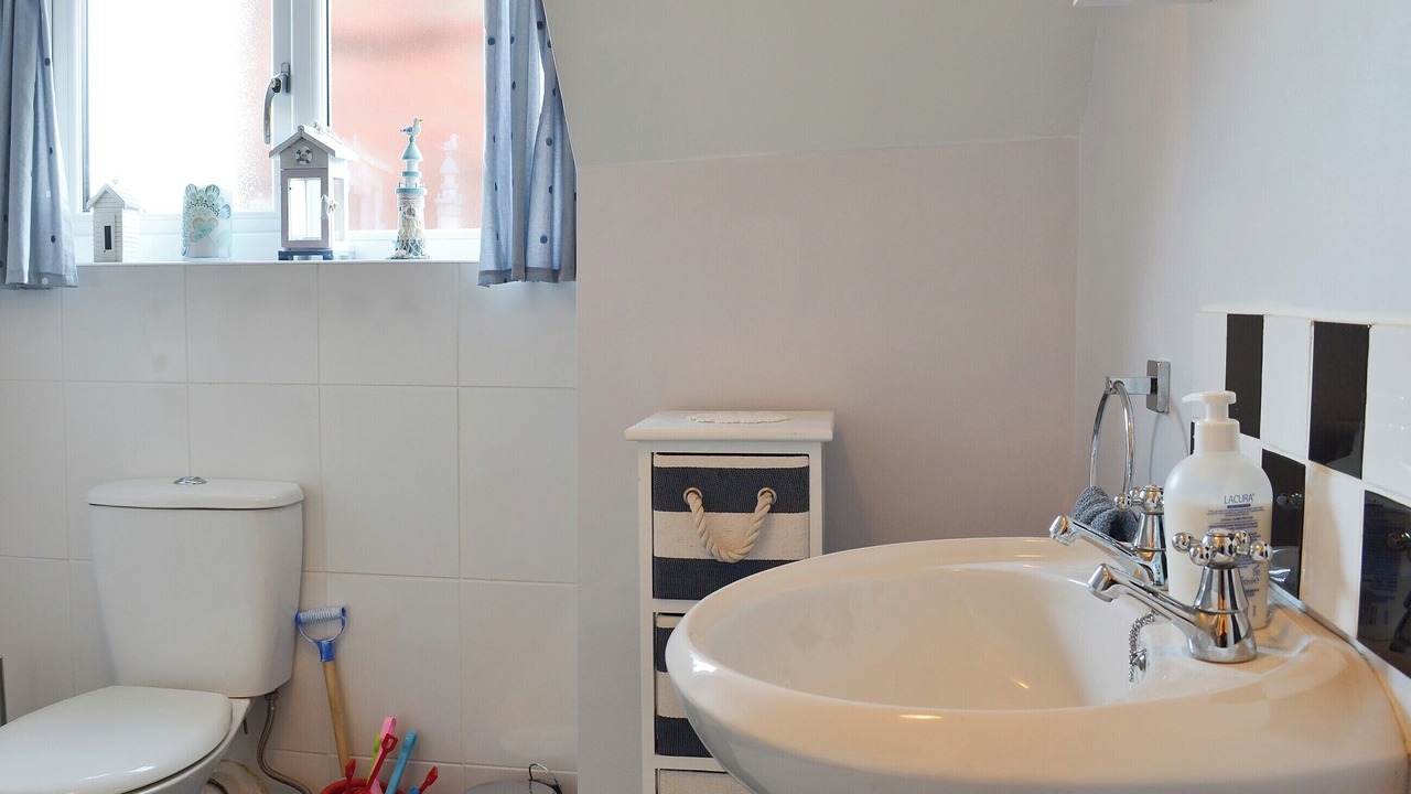 Photo of Bathroom in South Cliff