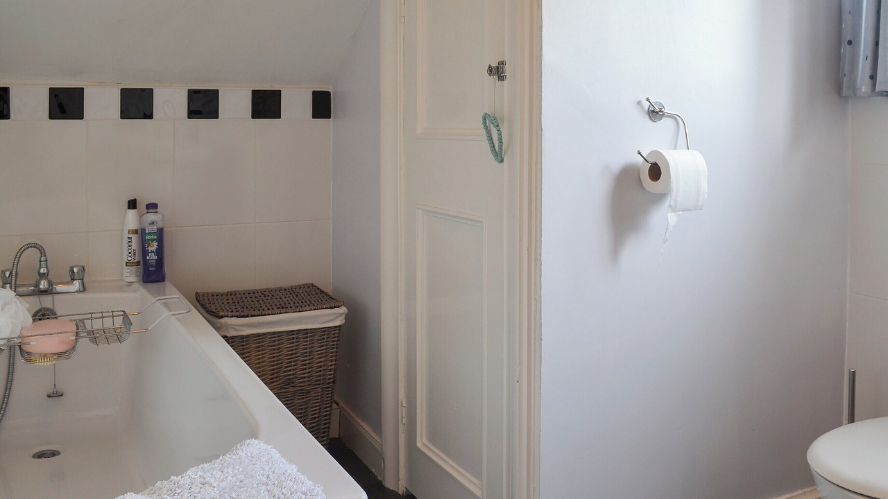 Photo of Bathroom in South Cliff