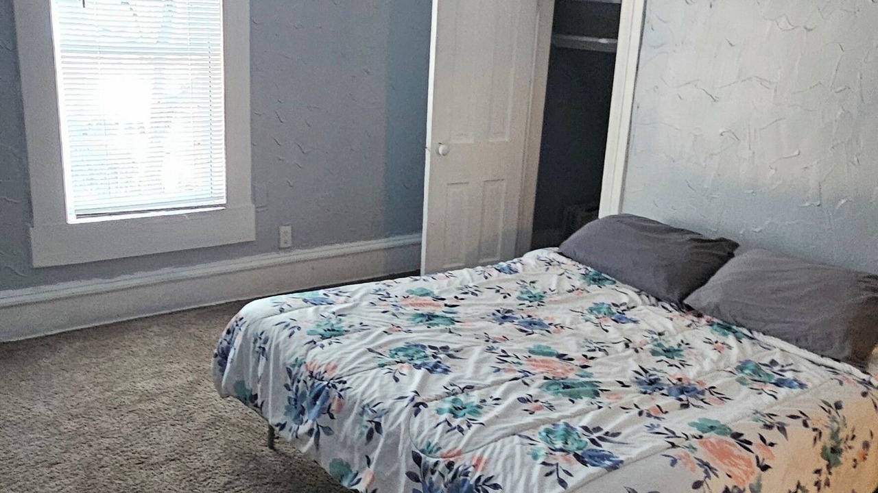 Photo of Bedroom in Cedar Rapids