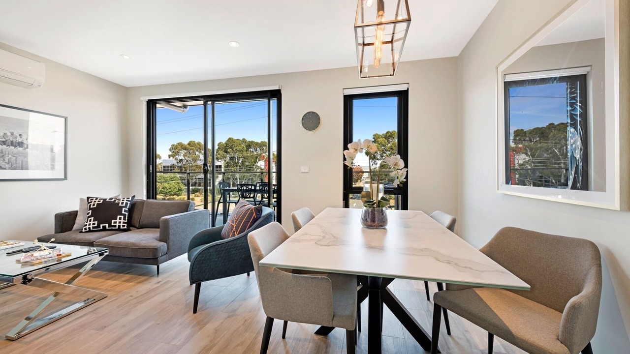 Photo of Others in Notting Hill