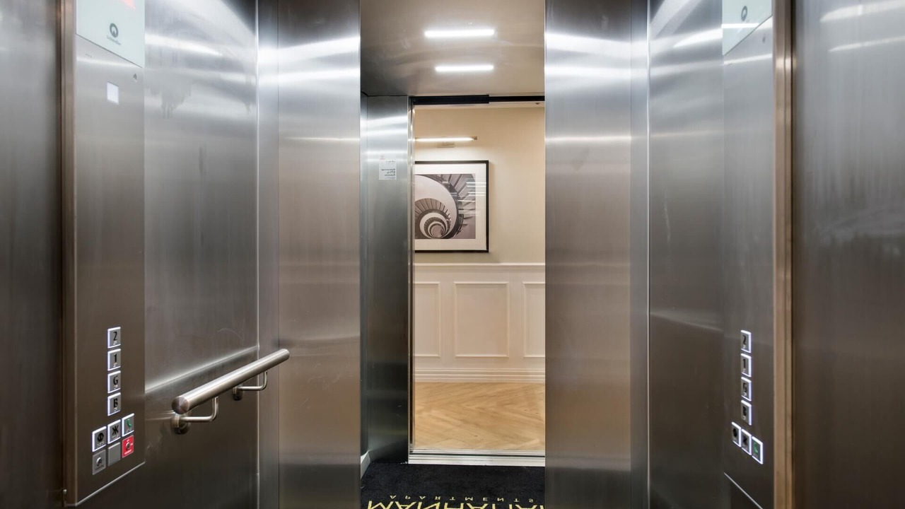 Photo of Others in Notting Hill