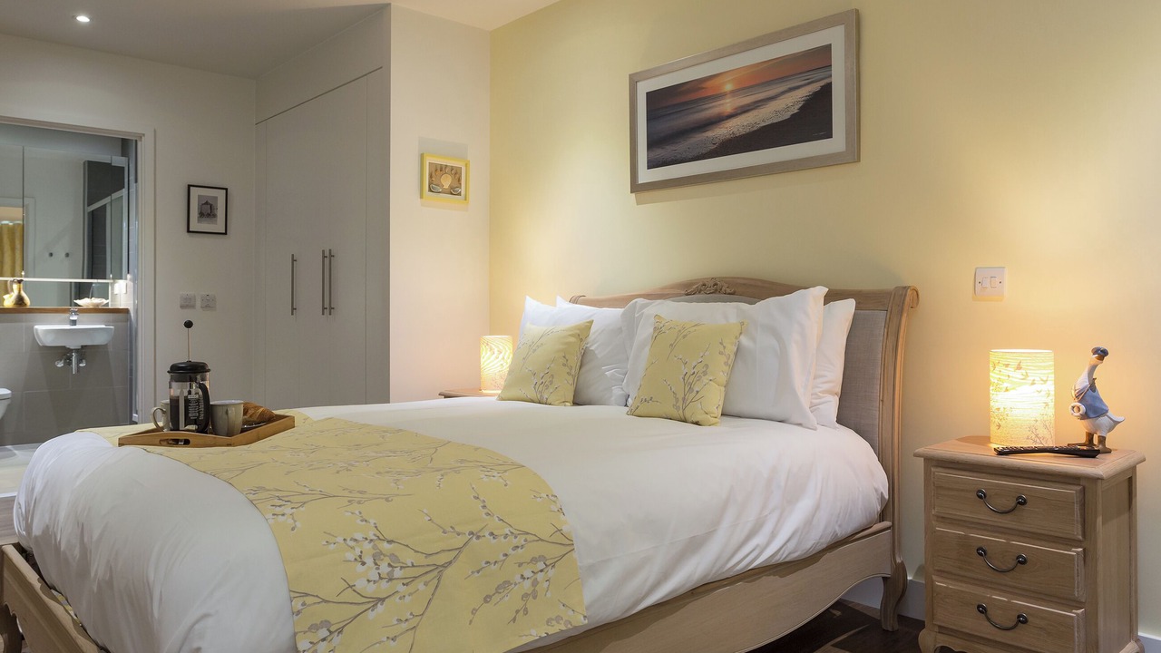 Photo of Bedroom in Torquay City Centre