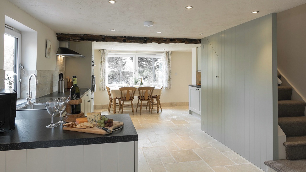 Photo of Others in Alford