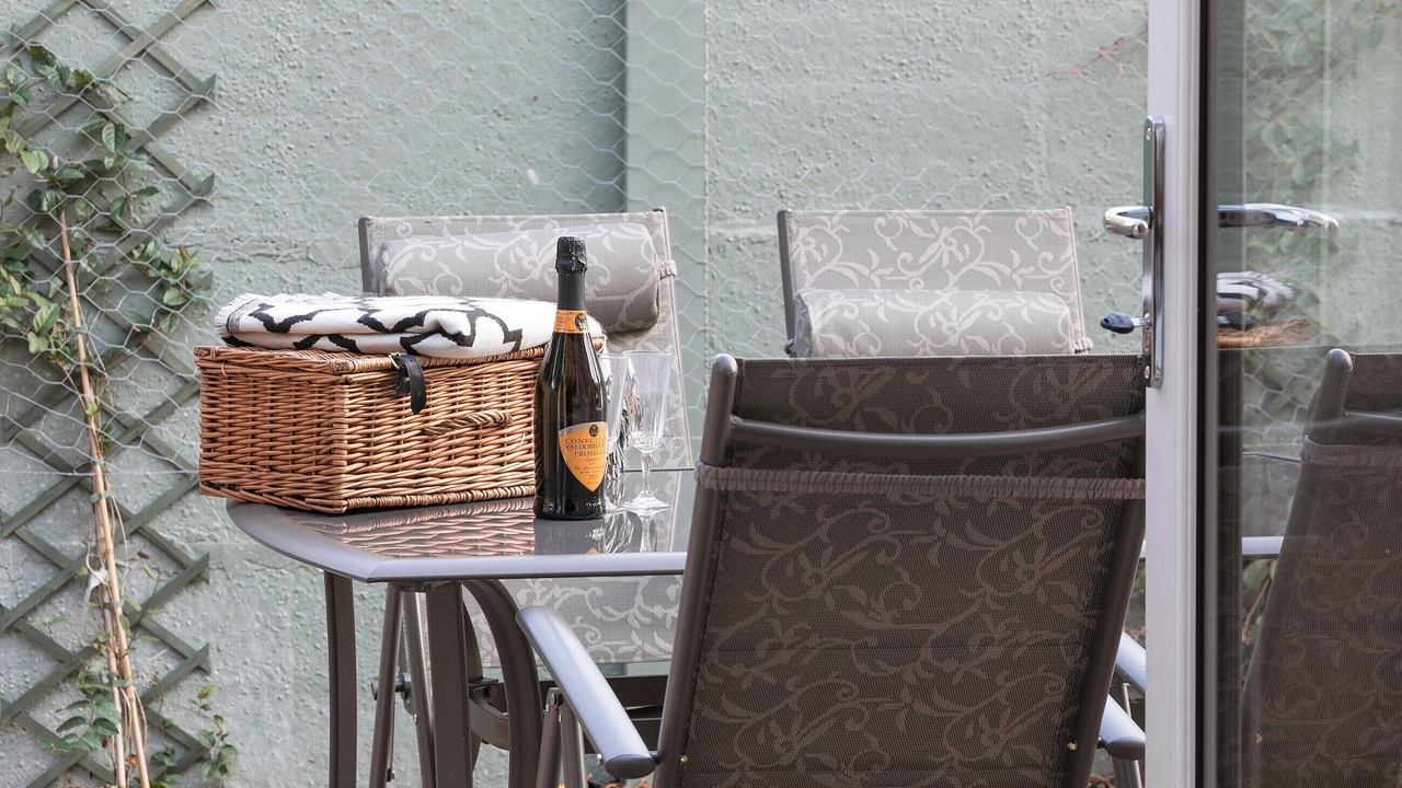 Photo of Outdoor in Alford