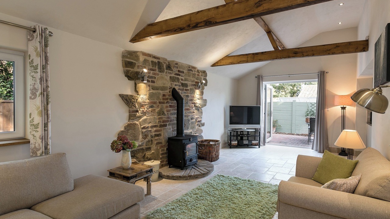 Photo of Others in Alford