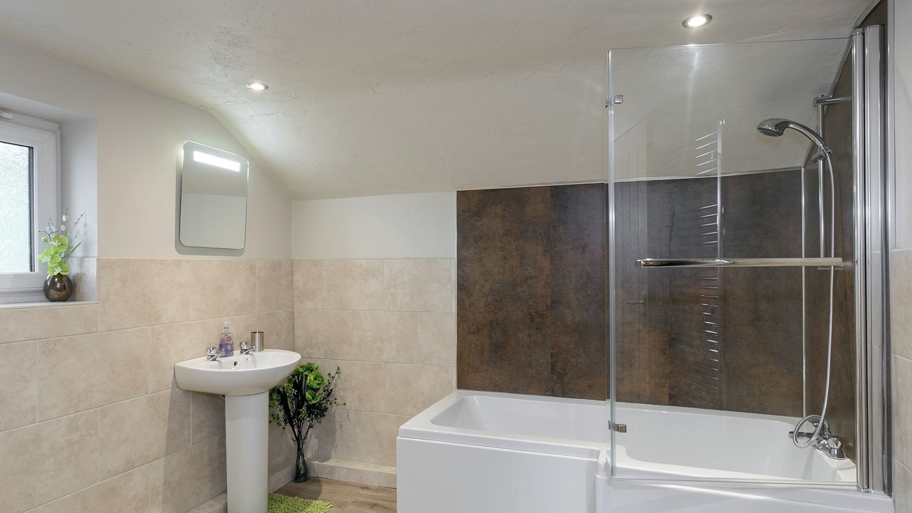 Photo of Bathroom in Alford