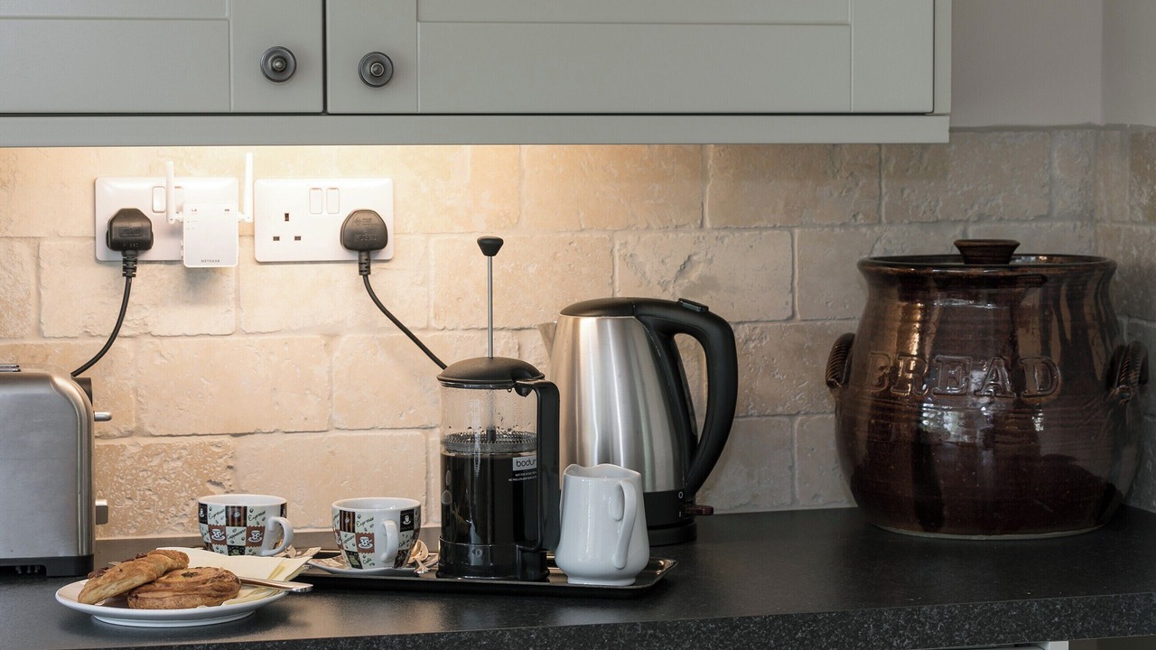 Photo of Others in Alford