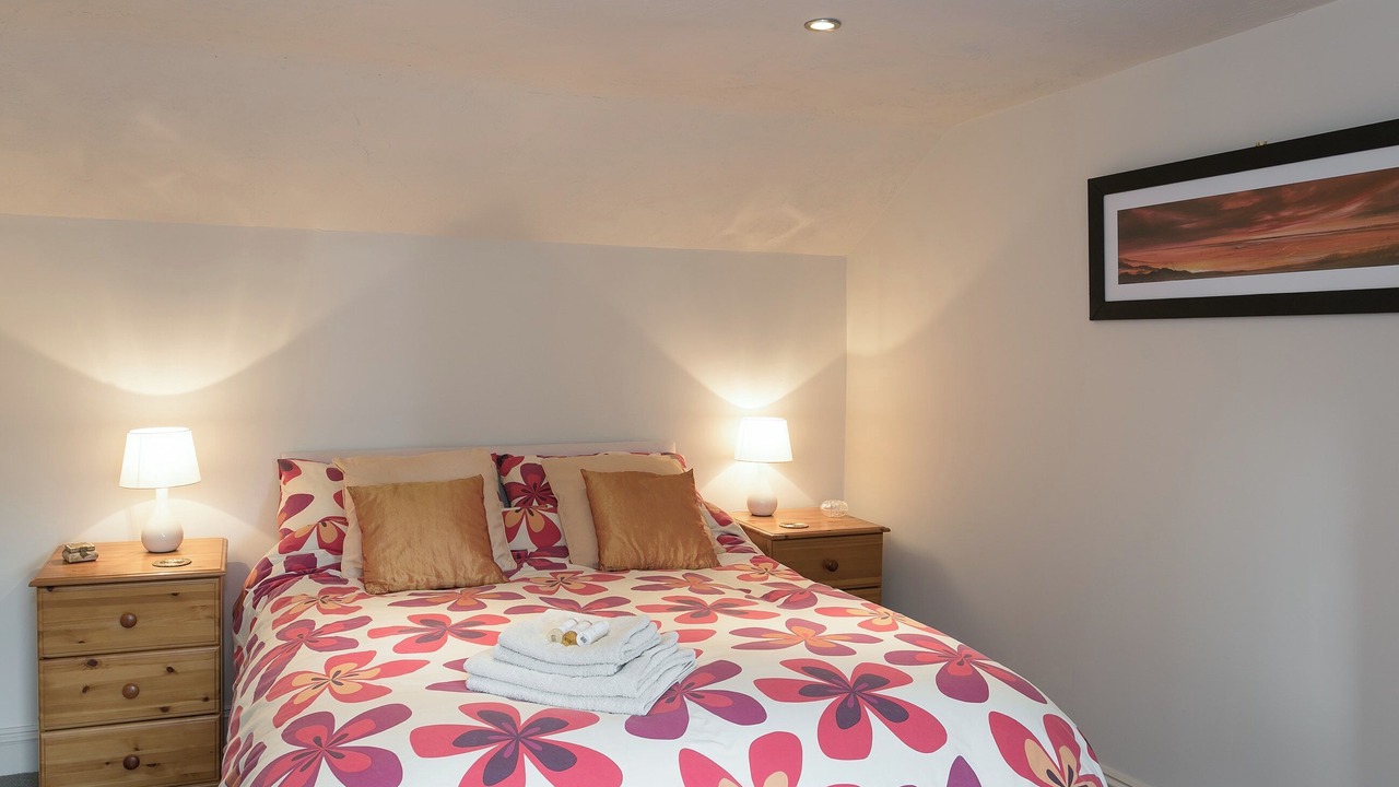 Photo of Others in Alford