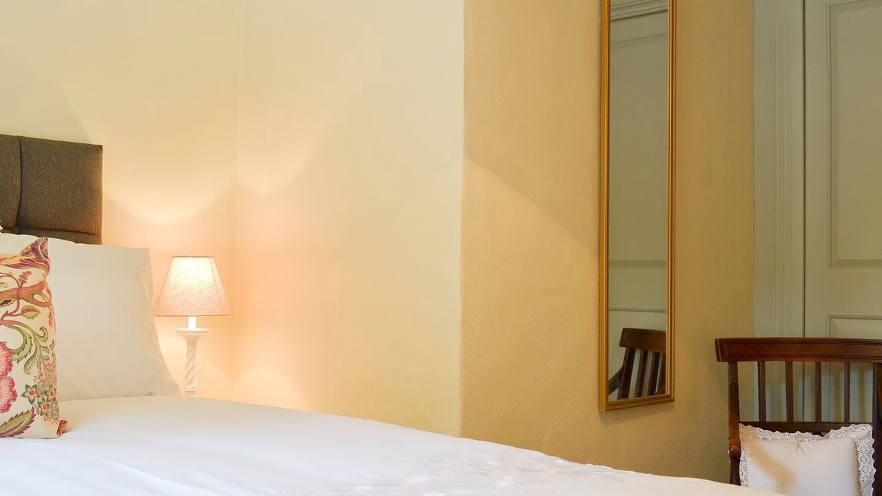 Photo of Others in Middle Mayfield