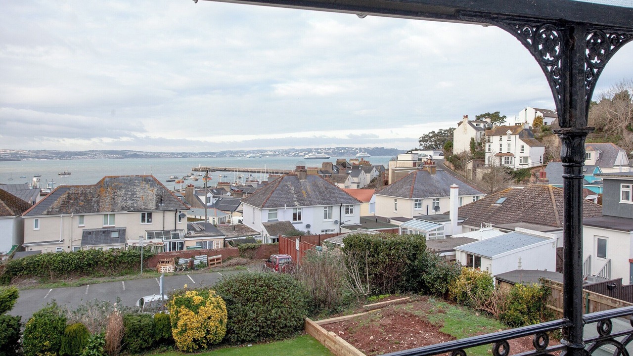 Photo of Patio Balcony in Brixham