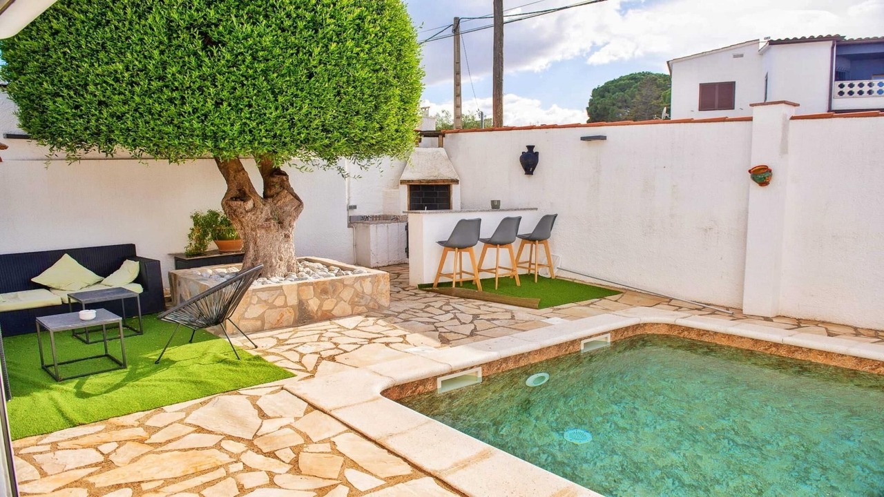 Photo of Patio Balcony in L'Escala