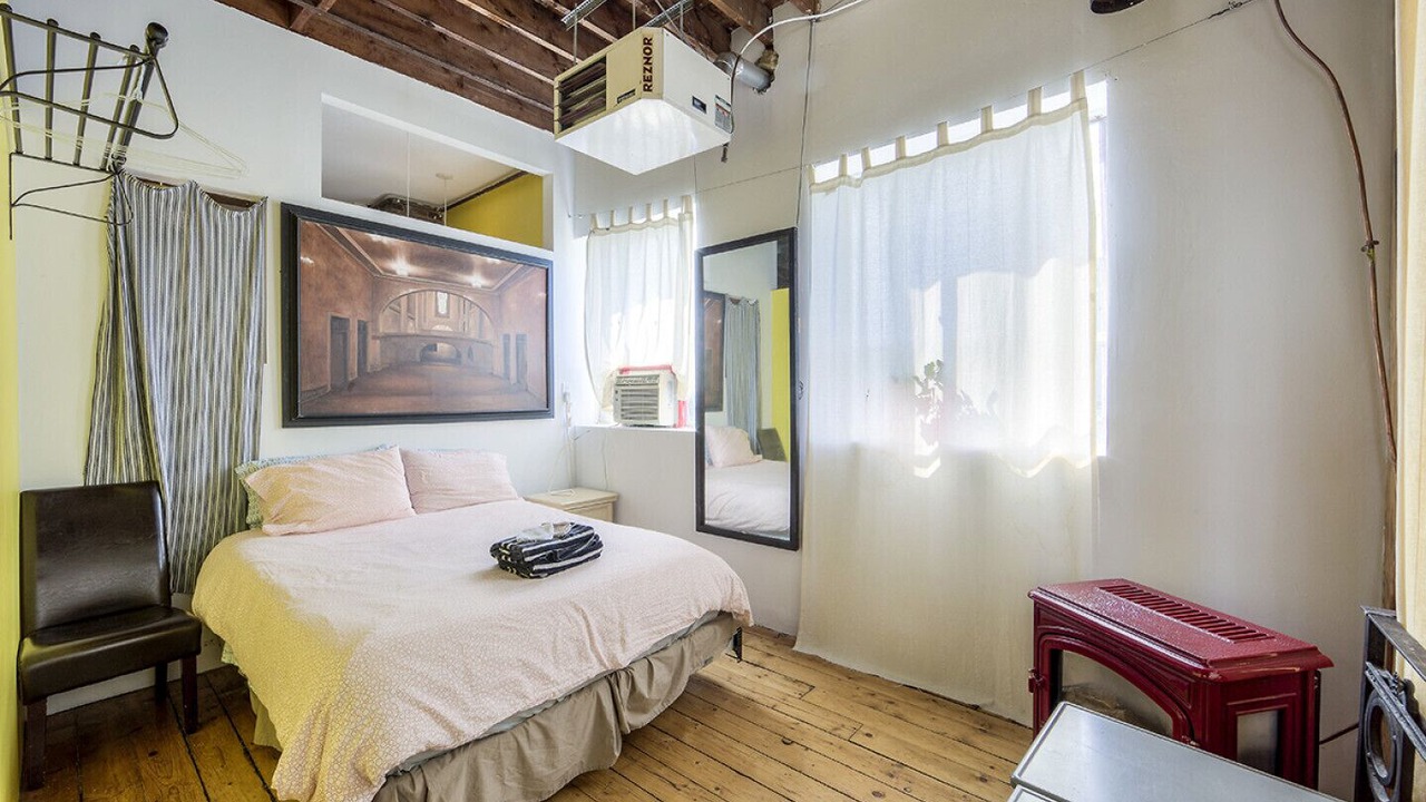 Photo of Bedroom in Little Portugal