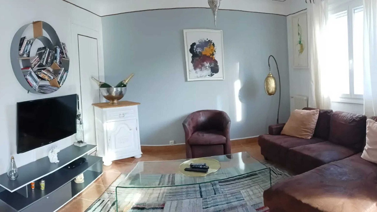 Photo of Livingroom in Saint-Assiscle