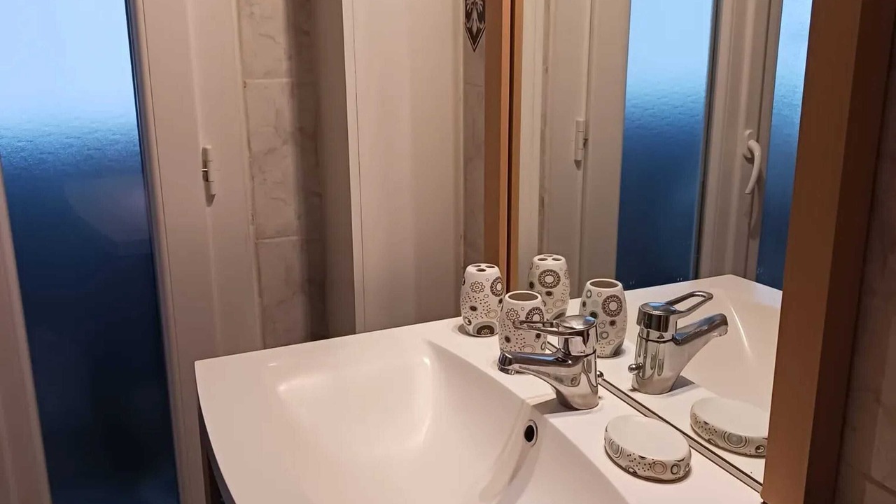 Photo of Bathroom in Saint-Assiscle
