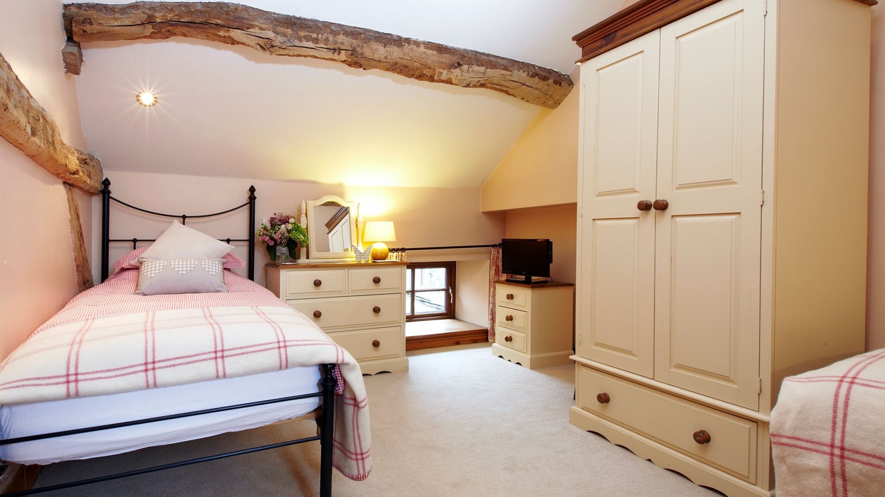 Photo of Others in Hepworth