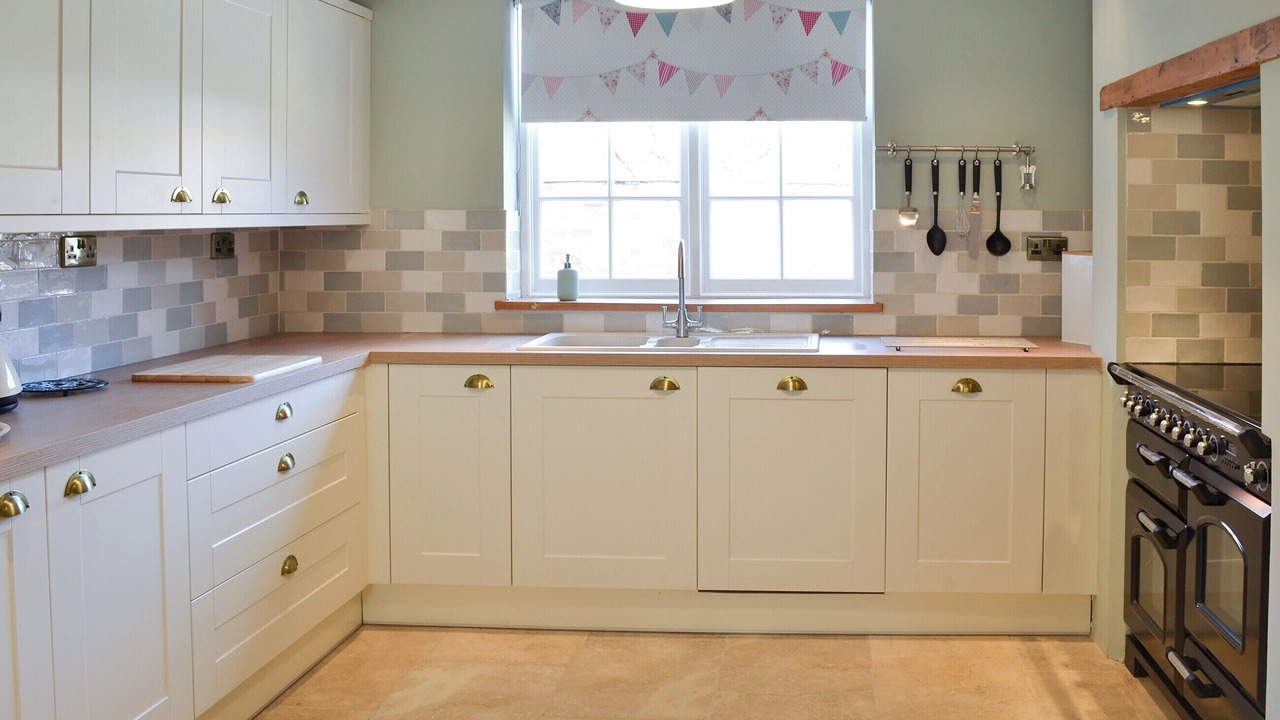 Photo of Others in Muston