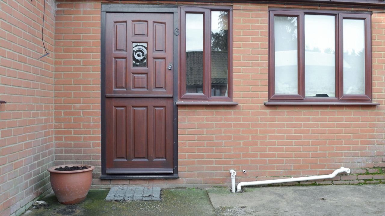 Photo of Others in Foxley