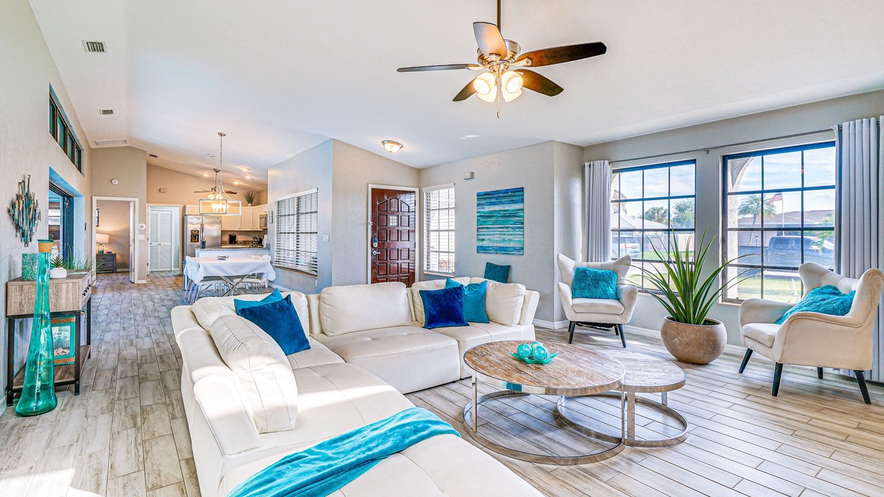 Photo of Bedroom in Caloosahatchee