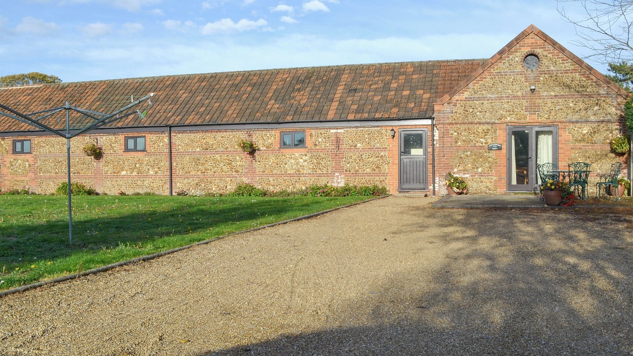 Photo of Others in Foxley