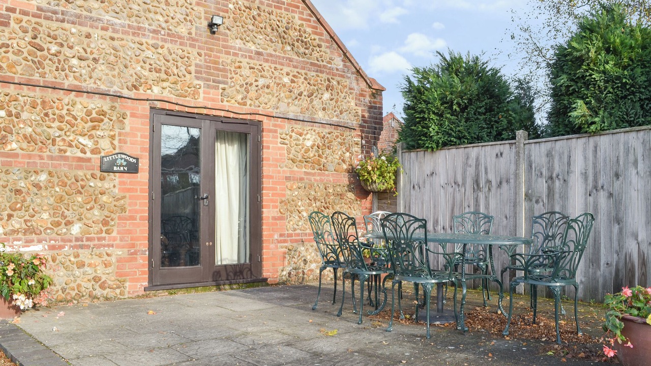 Photo of Others in Foxley