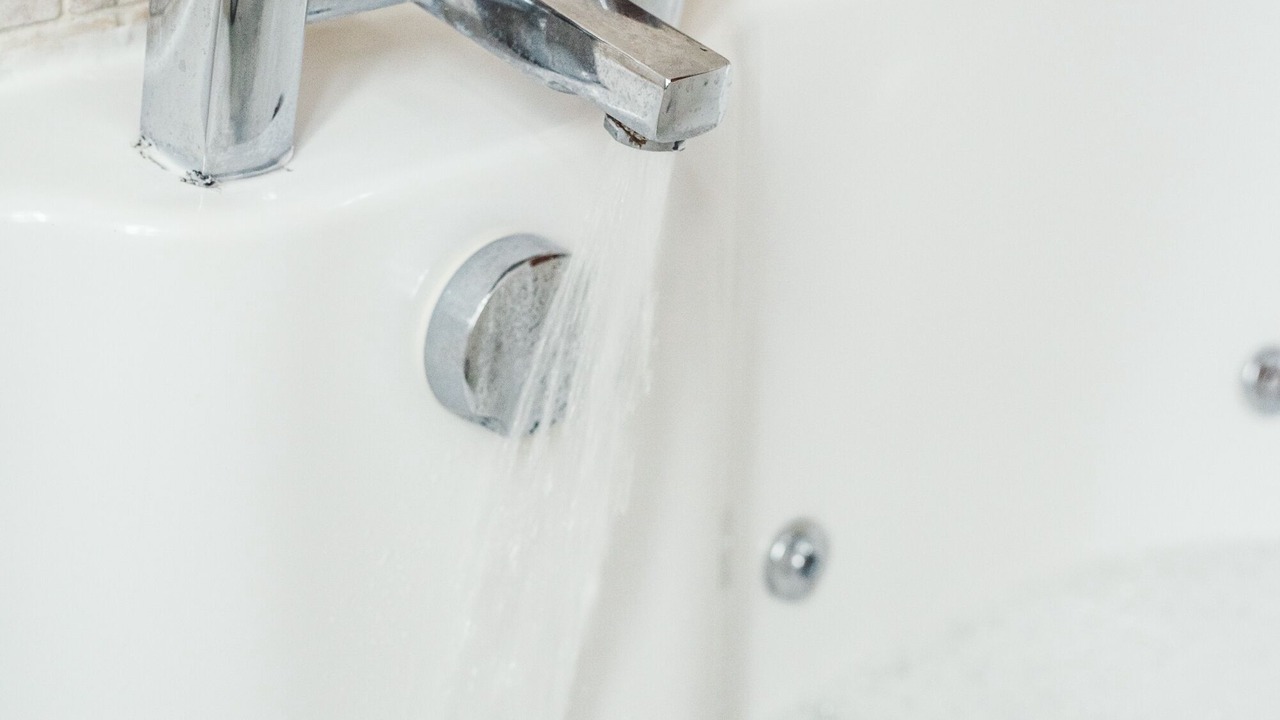 Photo of Bathroom in Stoke Fleming