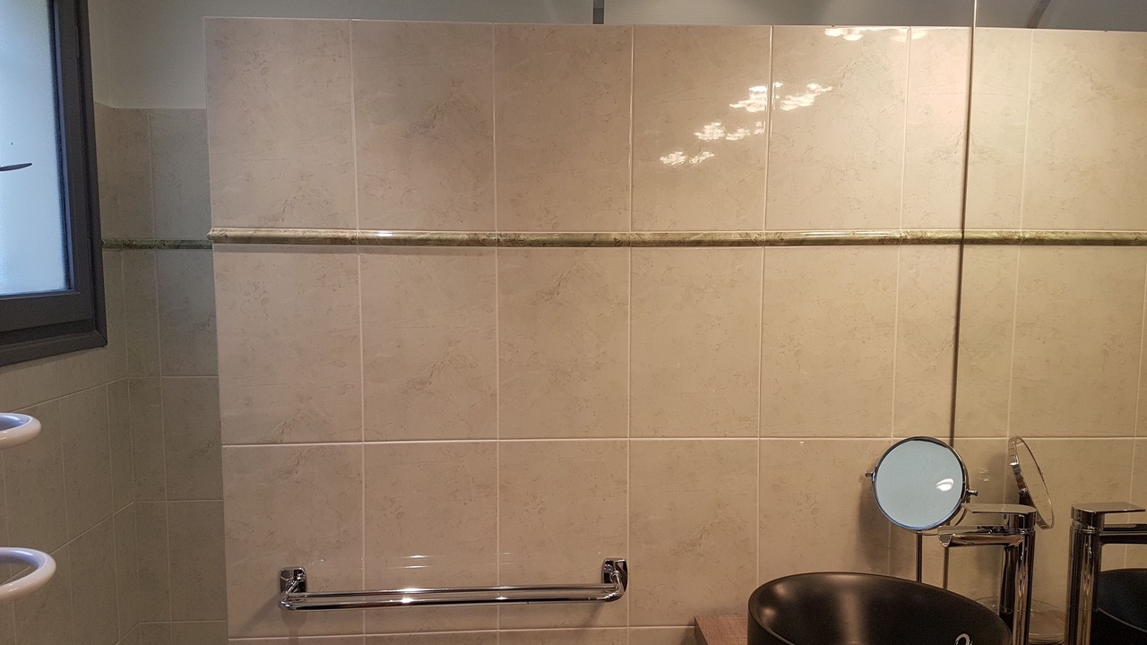 Photo of Bathroom in Allassac