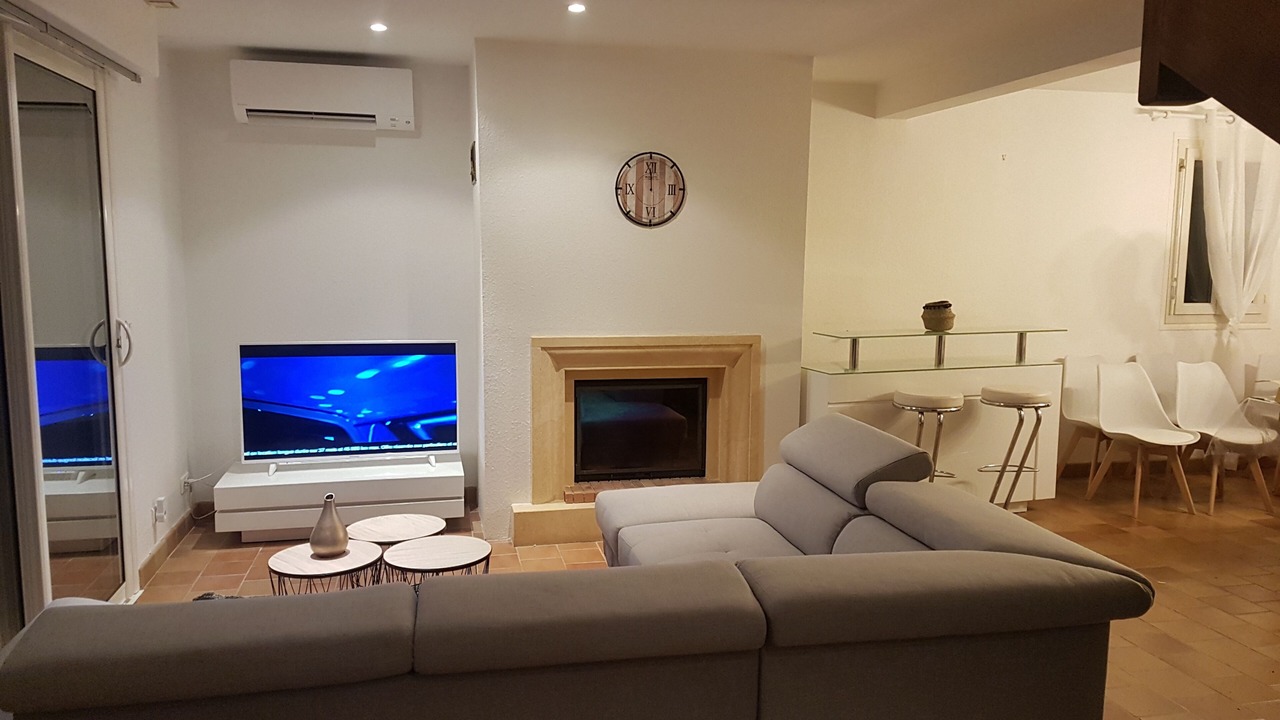 Photo of Livingroom in Allassac