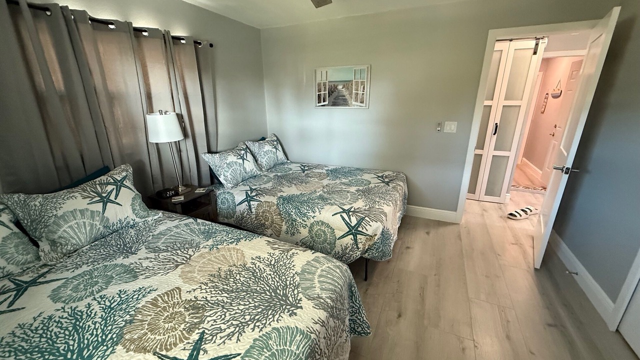 Photo of Others in Marthas Vineyard