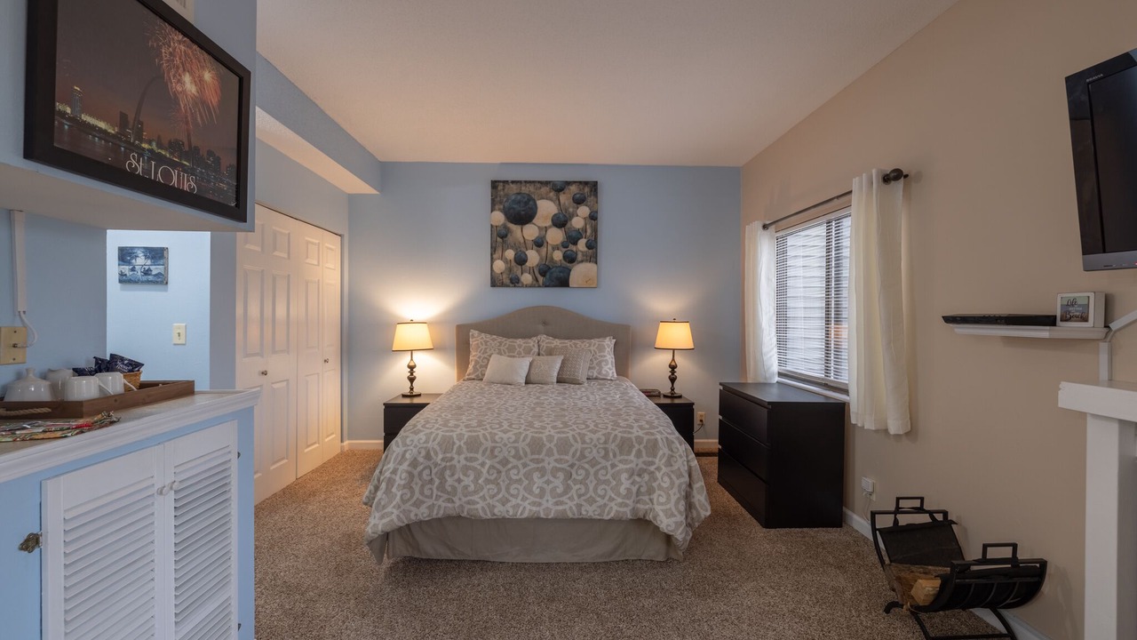 Photo of Bedroom in Innsbrook