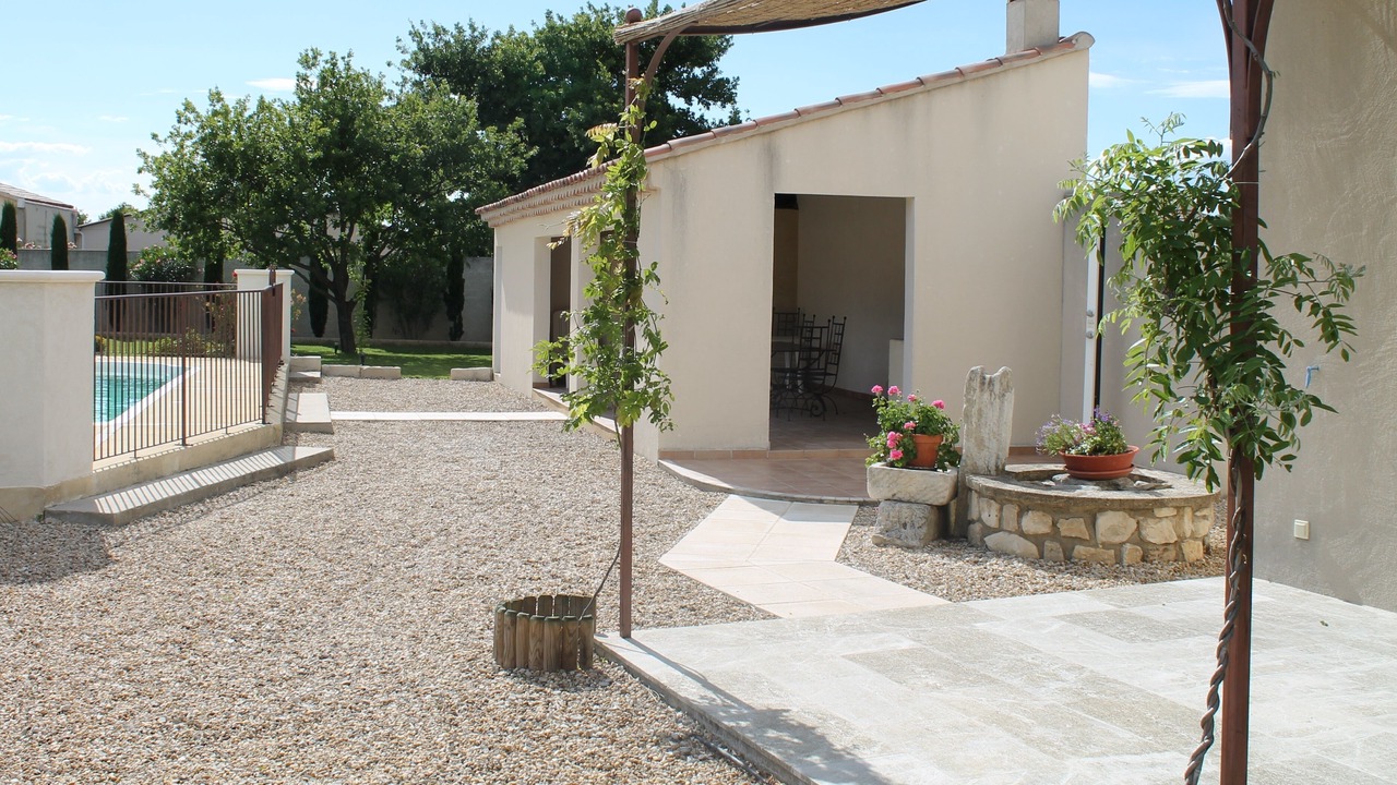 Photo of Outdoor in Eyragues