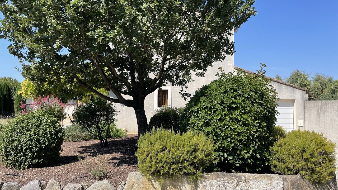 Photo of Outdoor in Eyragues