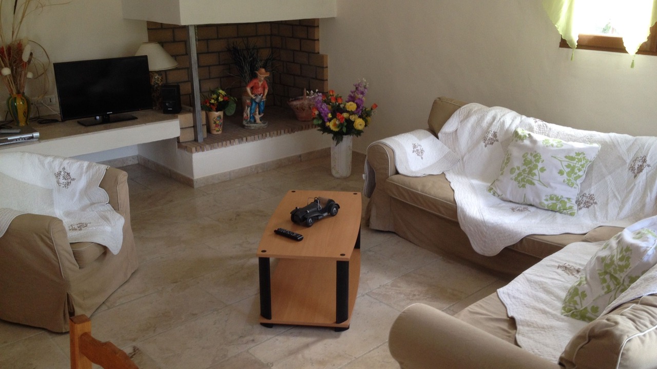 Photo of Livingroom in Eyragues