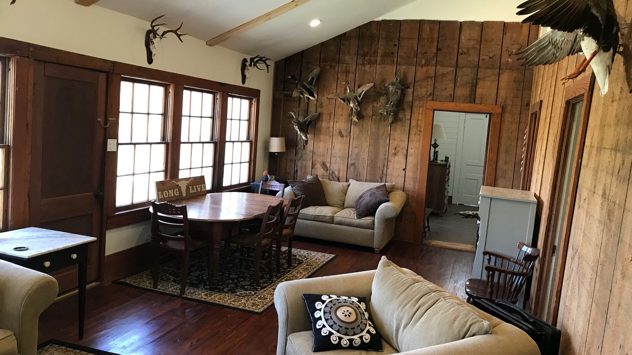 Photo of Livingroom in Columbus
