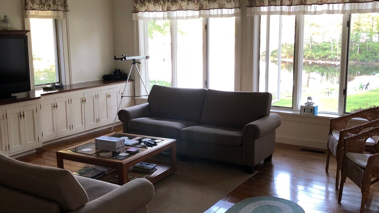 Photo of Livingroom in Ossipee