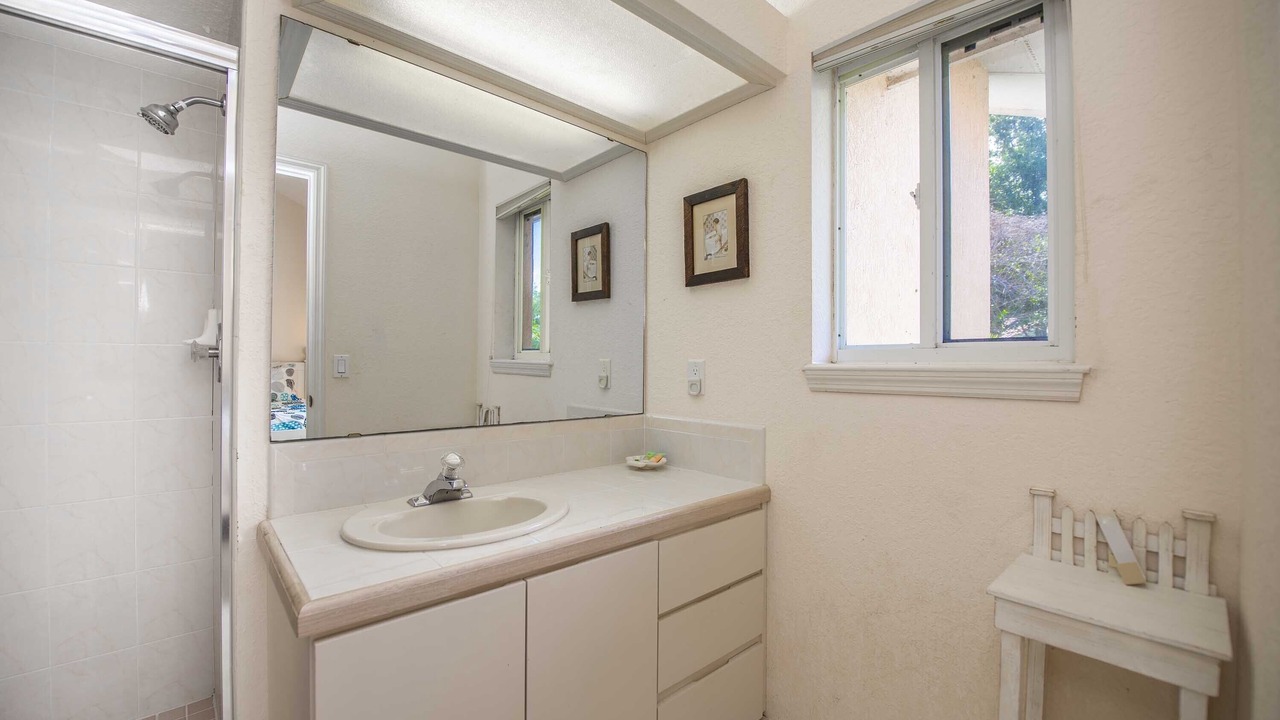 Photo of Bathroom in Groveland