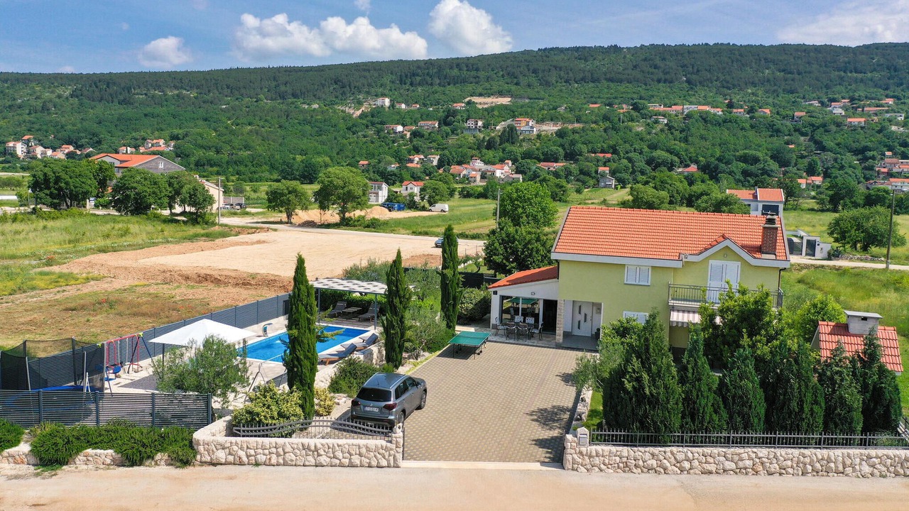 Photo of Outdoor in Knezovici