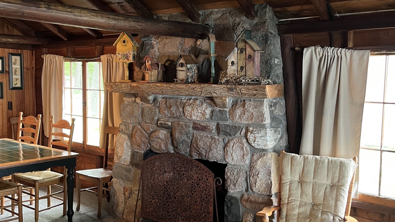 Photo of Livingroom in Lake