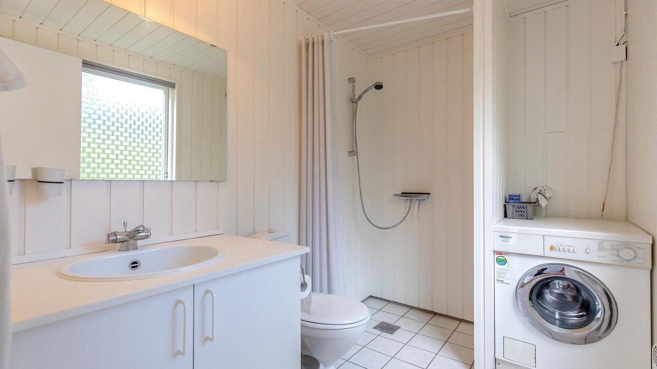 Photo of Bathroom in Vedelshave