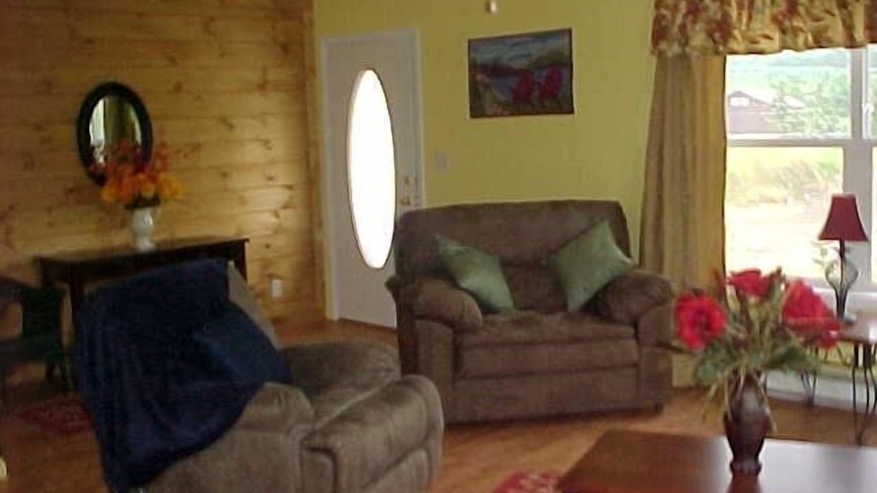 Photo of Livingroom in North Lake George