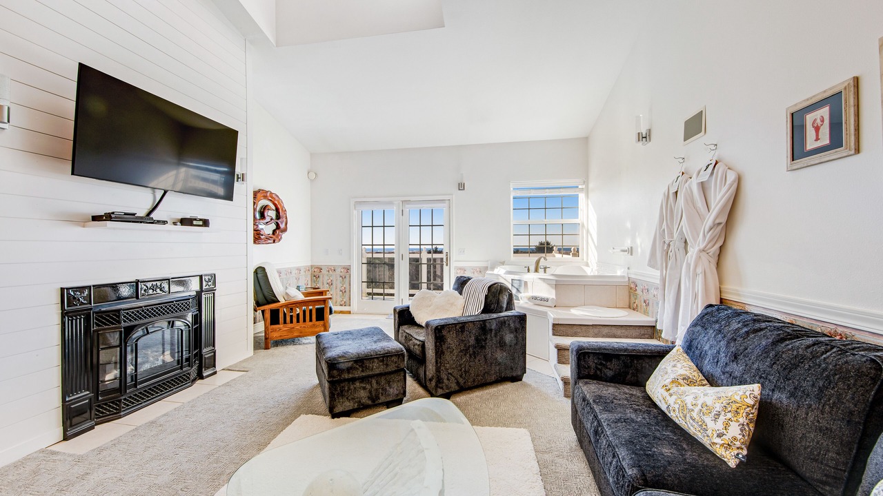 Photo of Livingroom in Ocean Shores