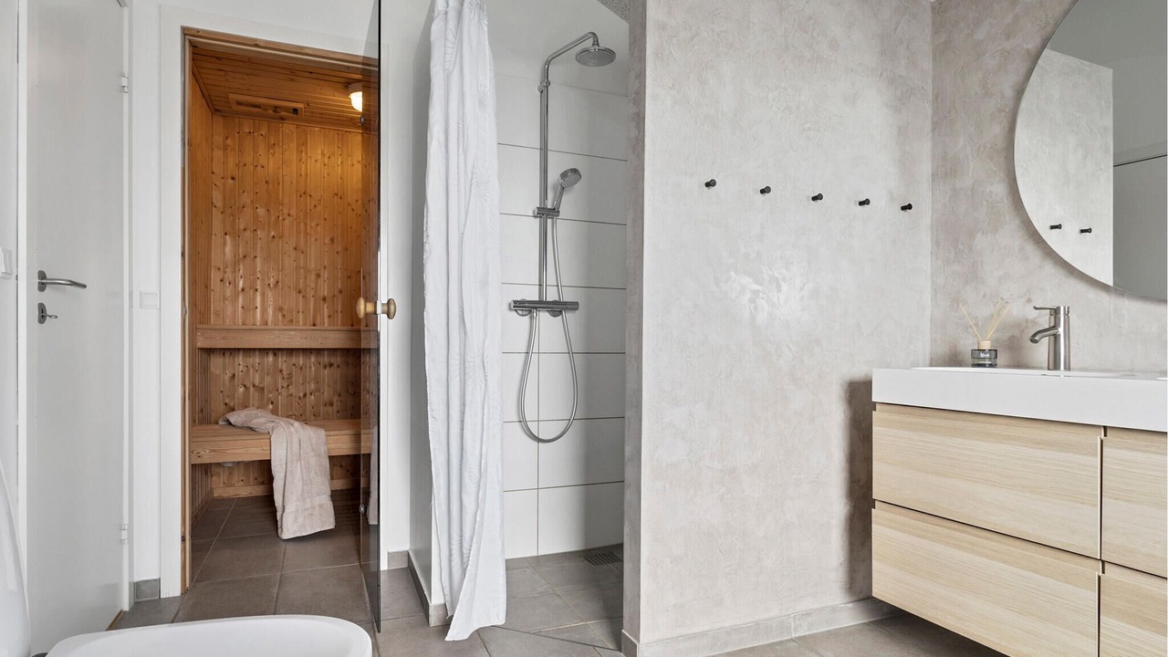 Photo of Bathroom in Flovt Strand