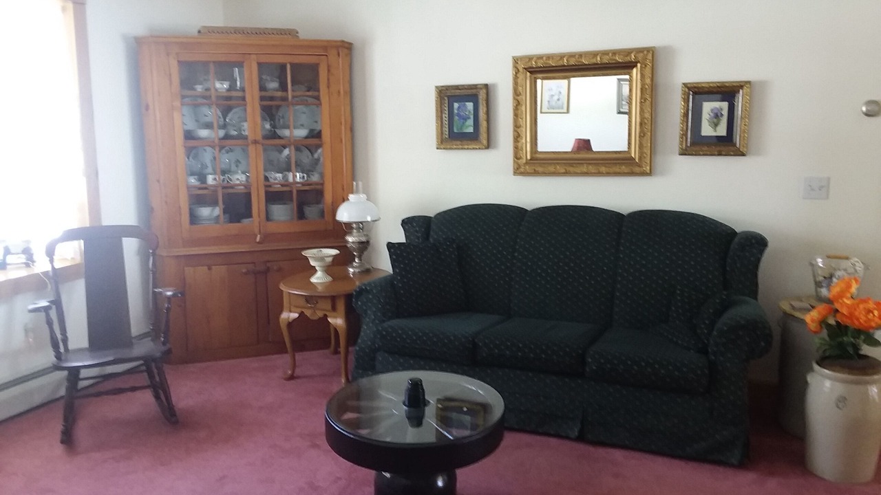Photo of Livingroom in Watkins Glen