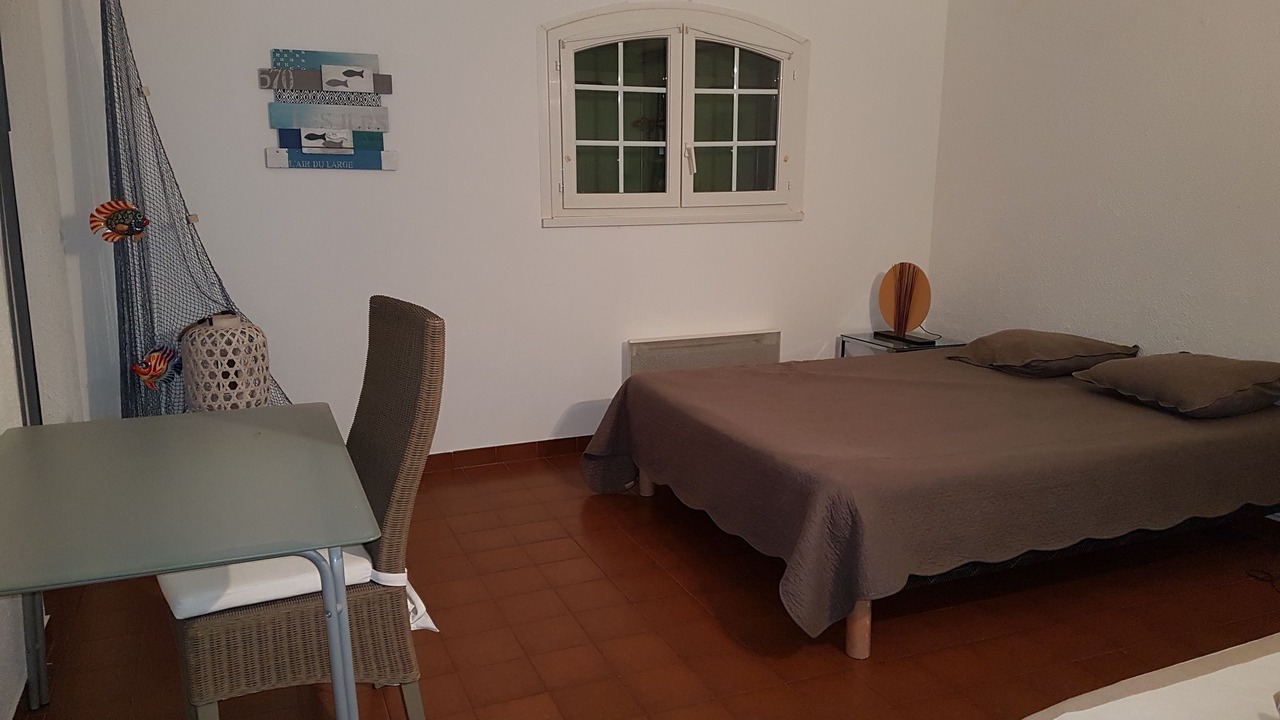 Photo of Bedroom in Saint-Aygulf