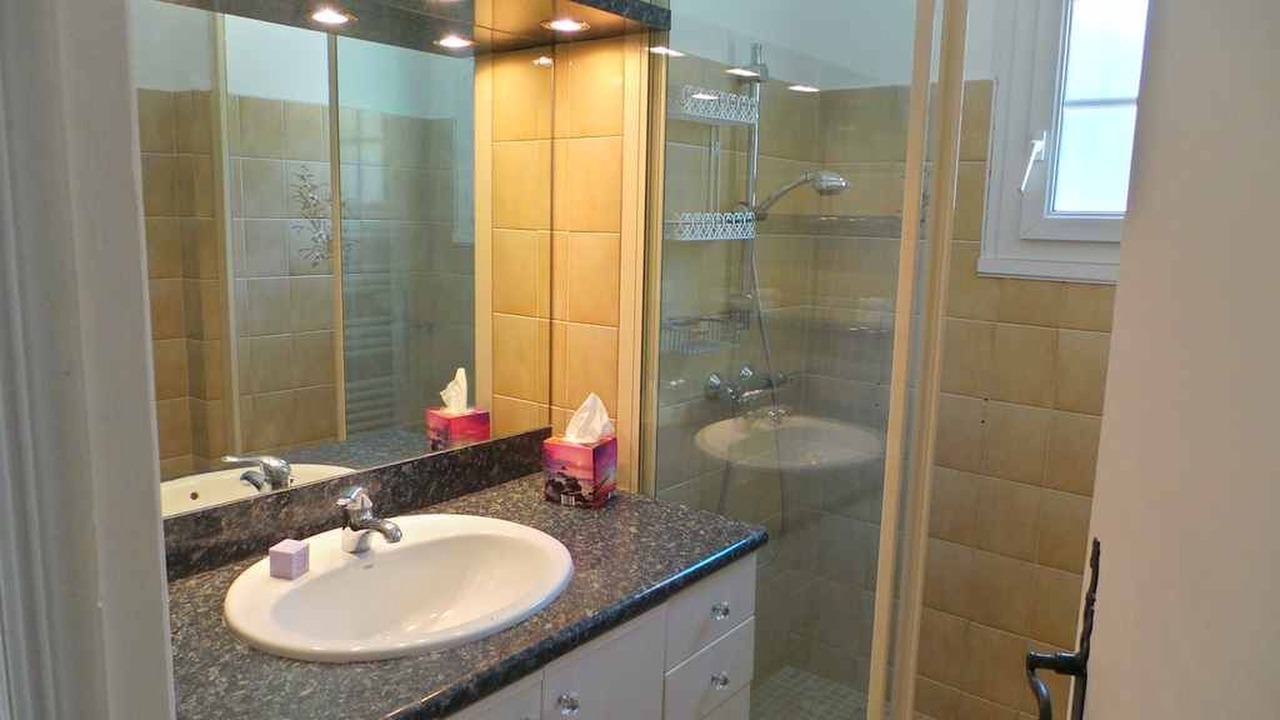 Photo of Bathroom in Saint-Aygulf