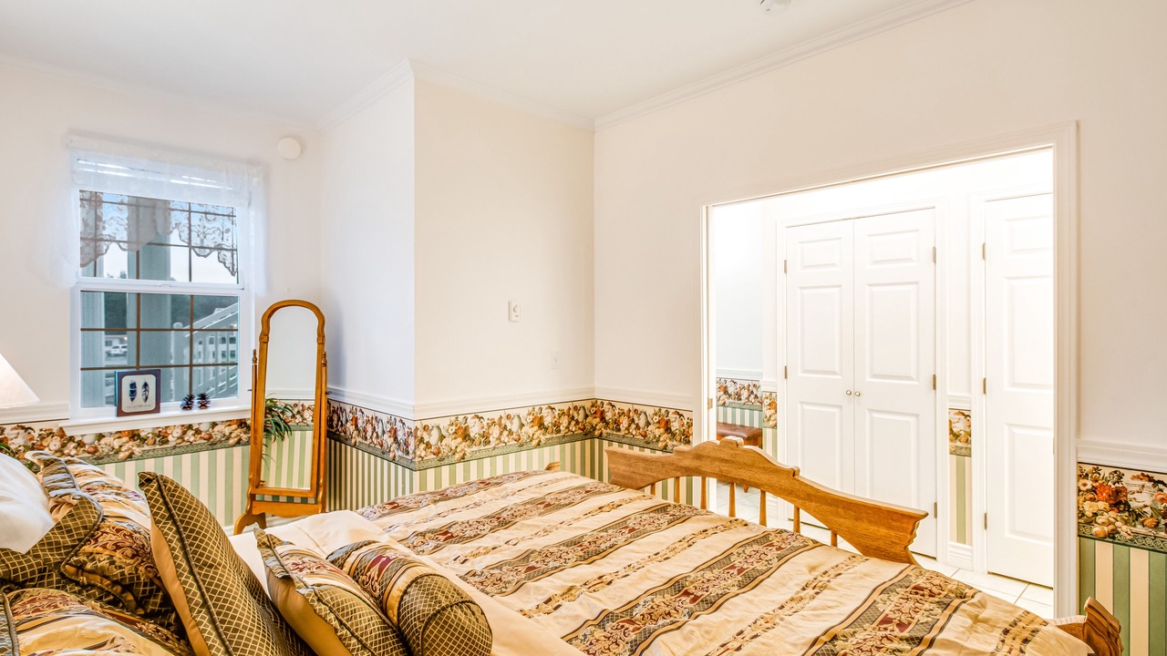 Photo of Bedroom in Ocean Shores