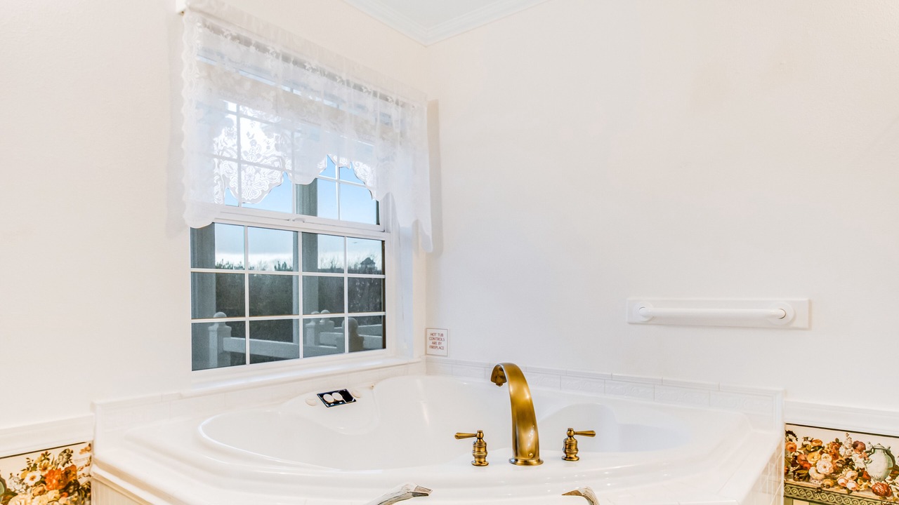 Photo of Bathroom in Ocean Shores