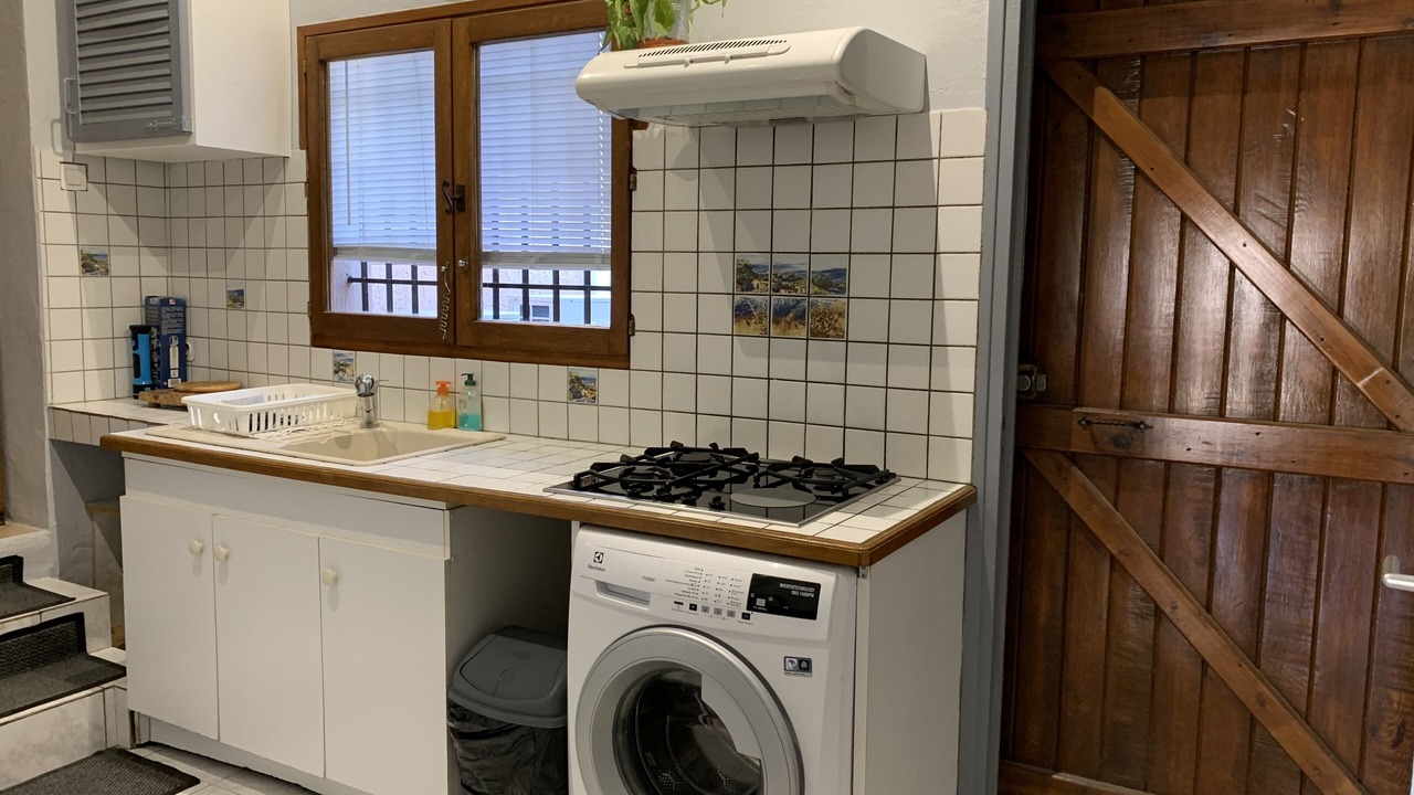 Photo of Kitchen in Entraigues-sur-la-Sorgue